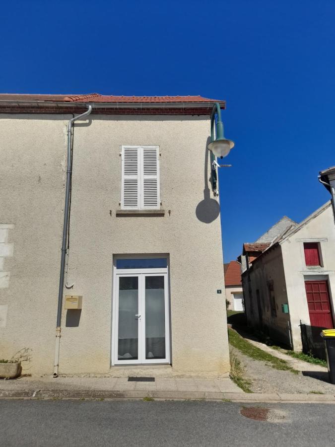 Maison "Chez Barbara" 6-8Personnes Lalizolle 외부 사진